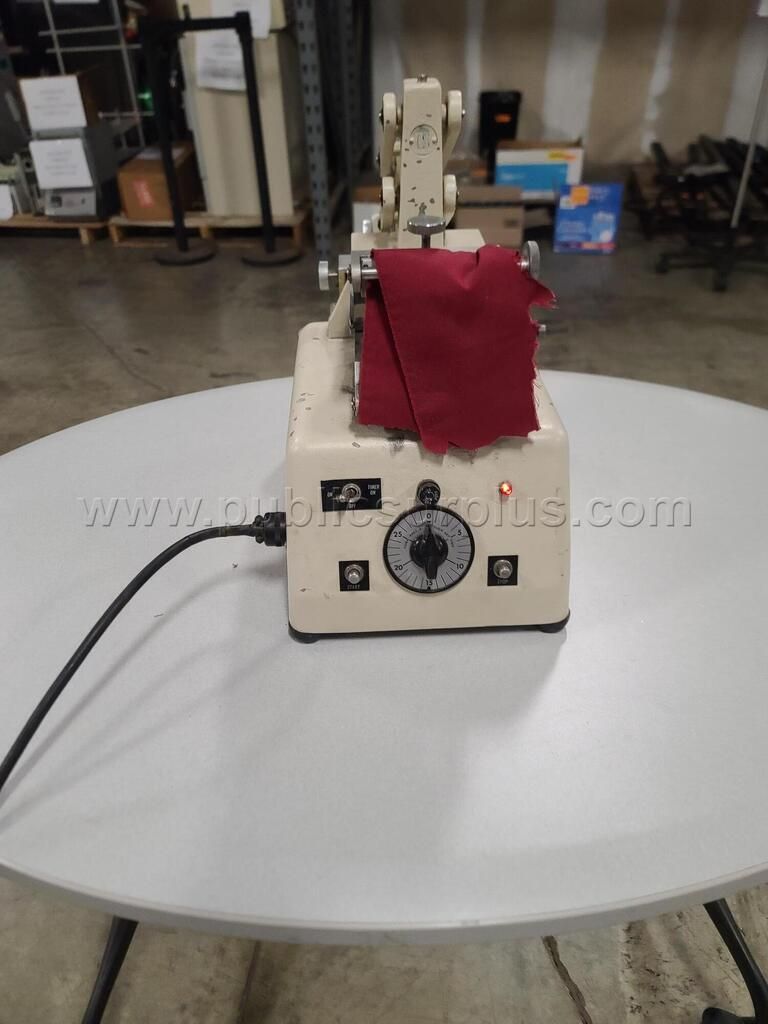 C.S.I. Stoll Flex Tester - Textile Flex Resistance Testing Machine — photo 1