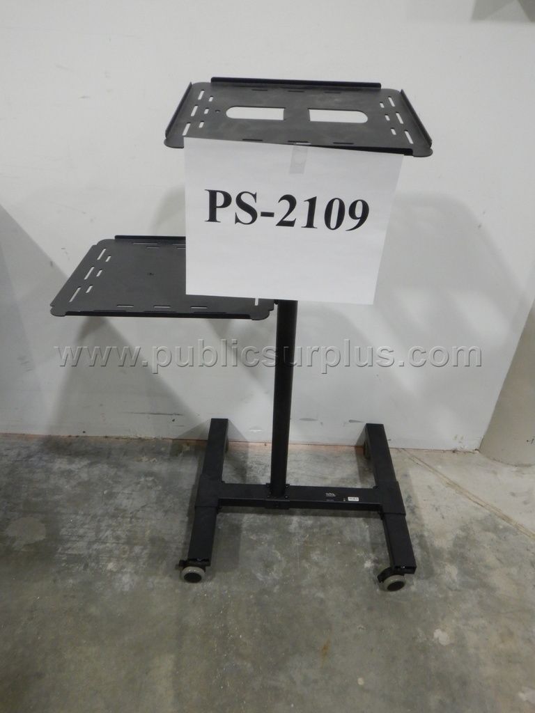 Rolling Adjustable Project Cart — photo 1