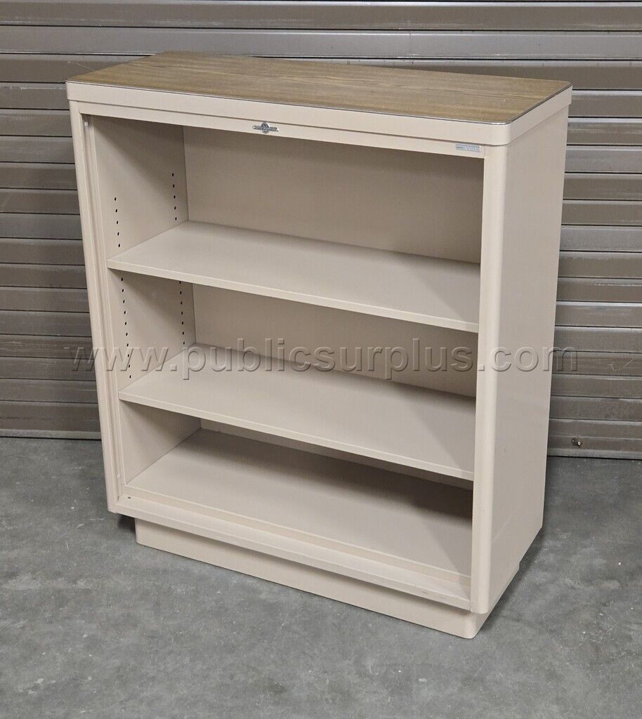 Retro Shelving Unit - photo 1