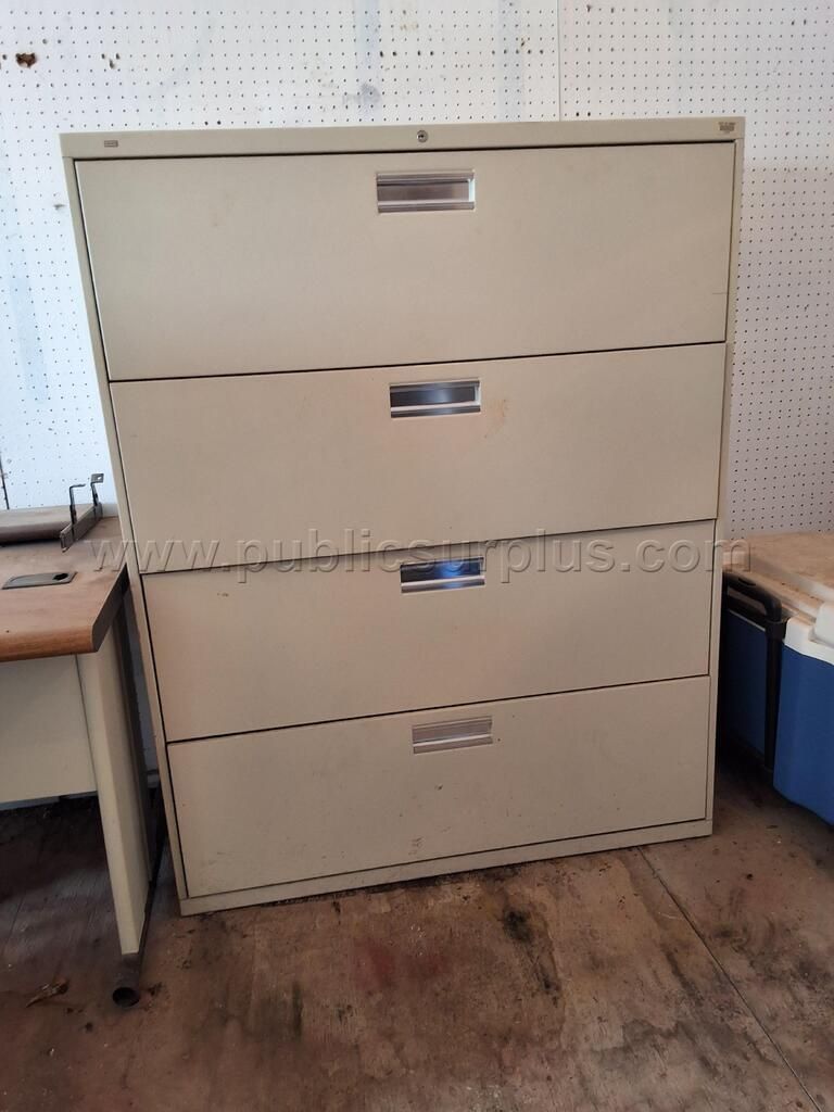 File Cabinet — photo 1
