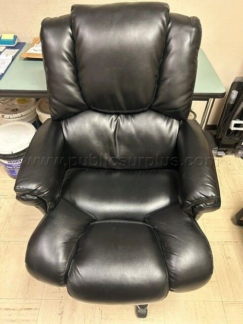 Belnick Office Chair — photo 1