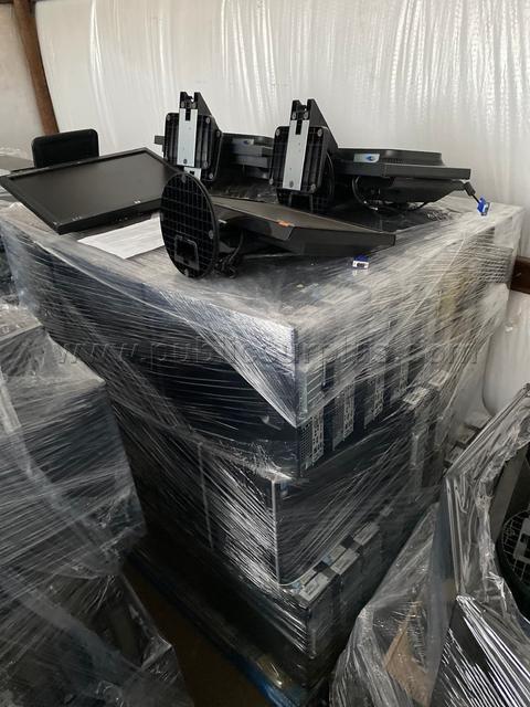 COMPUTER PALLET #3 W/ MONITORS PALLET