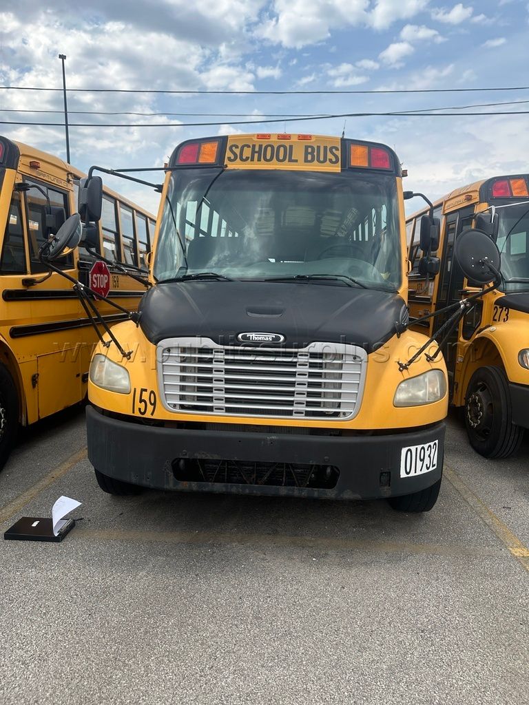 P-2009 Thomas freightliner 72 passenger school bus   #159 — photo 1