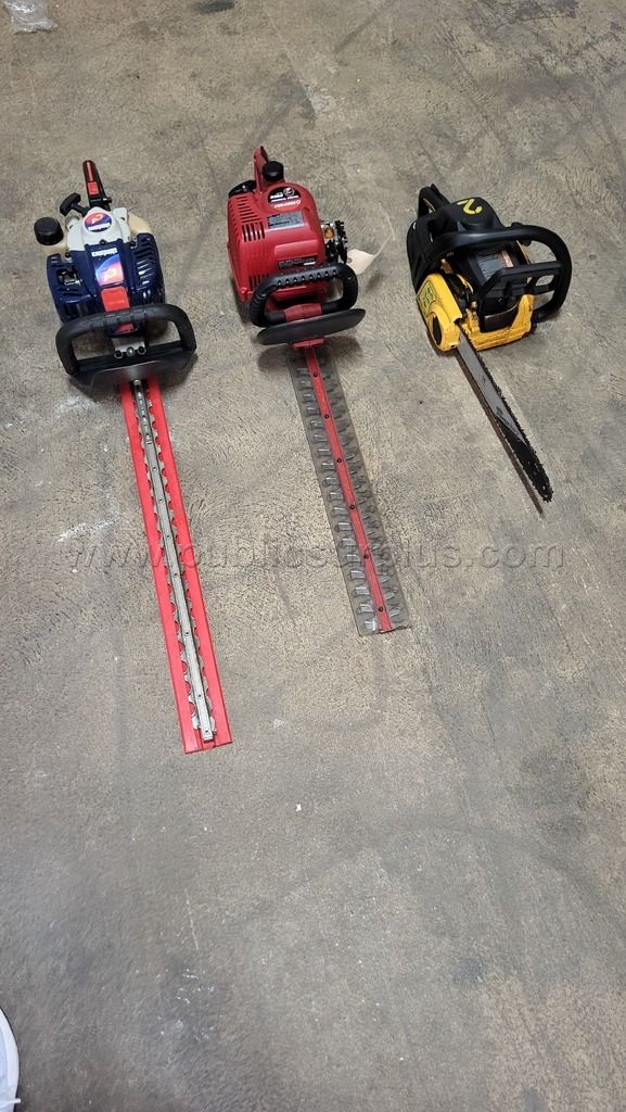 1 LOT OF 2 EA HEDGE TRIMMERS AND 1 EA CHAINSAW. — photo 1