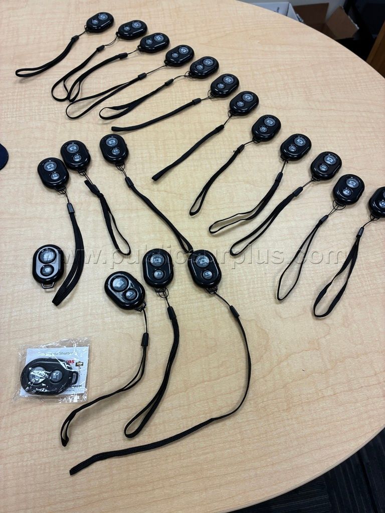 Bluetooth Remote Camera Shutter For Apple And Android (Lot of 20) — photo 1