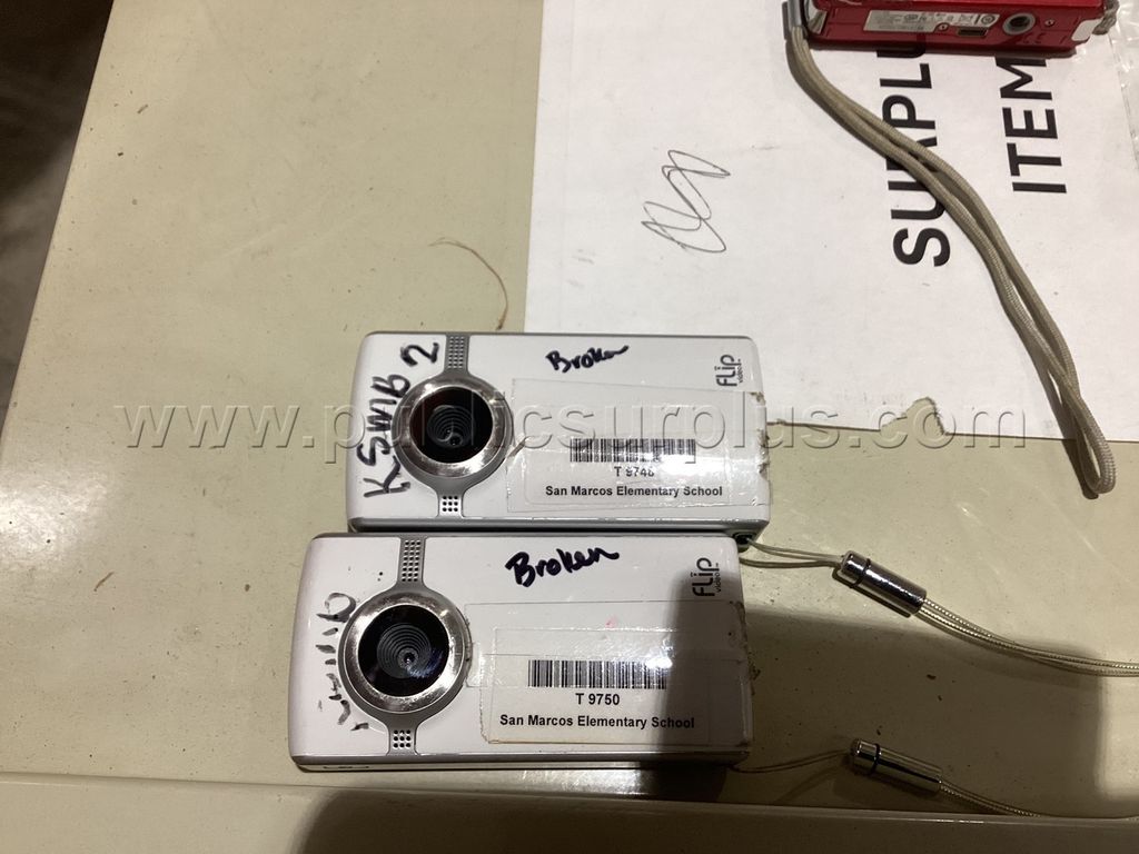 cameras — photo 1