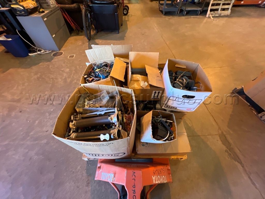 Pallet Of Miscellaneous Electronic Parts — photo 1