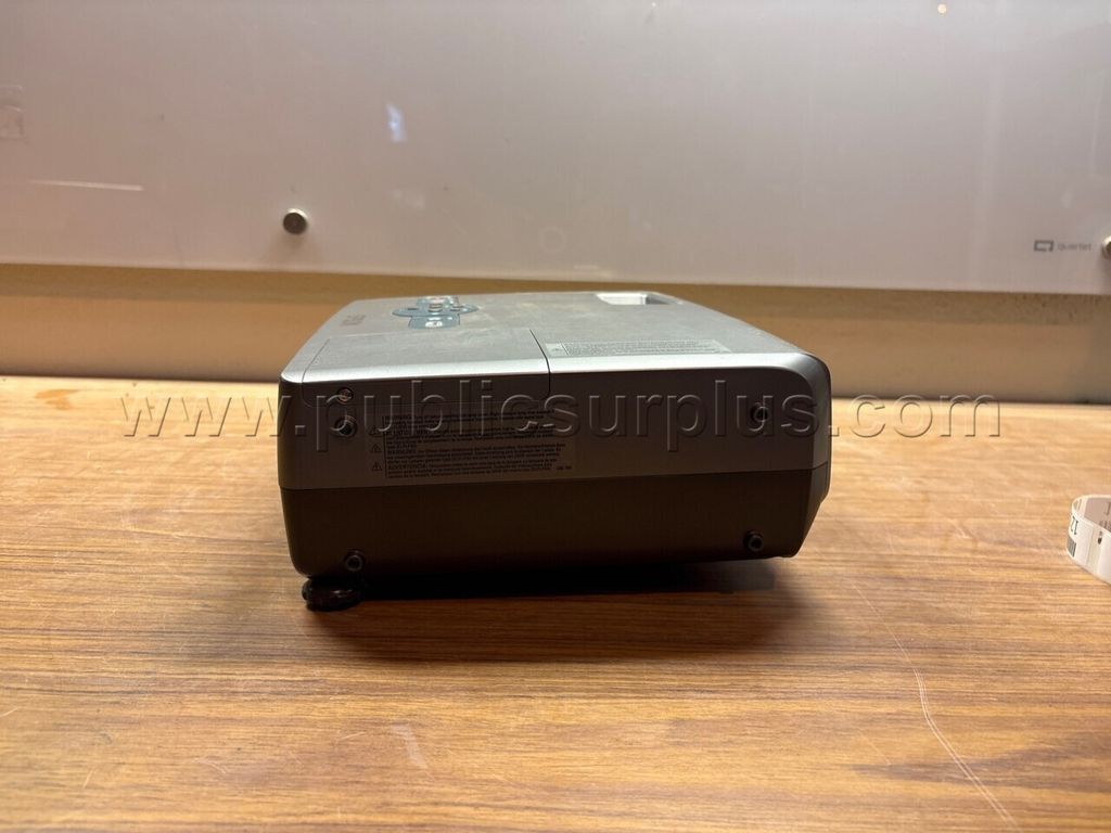 Epson Emp-81 Projector — photo 1