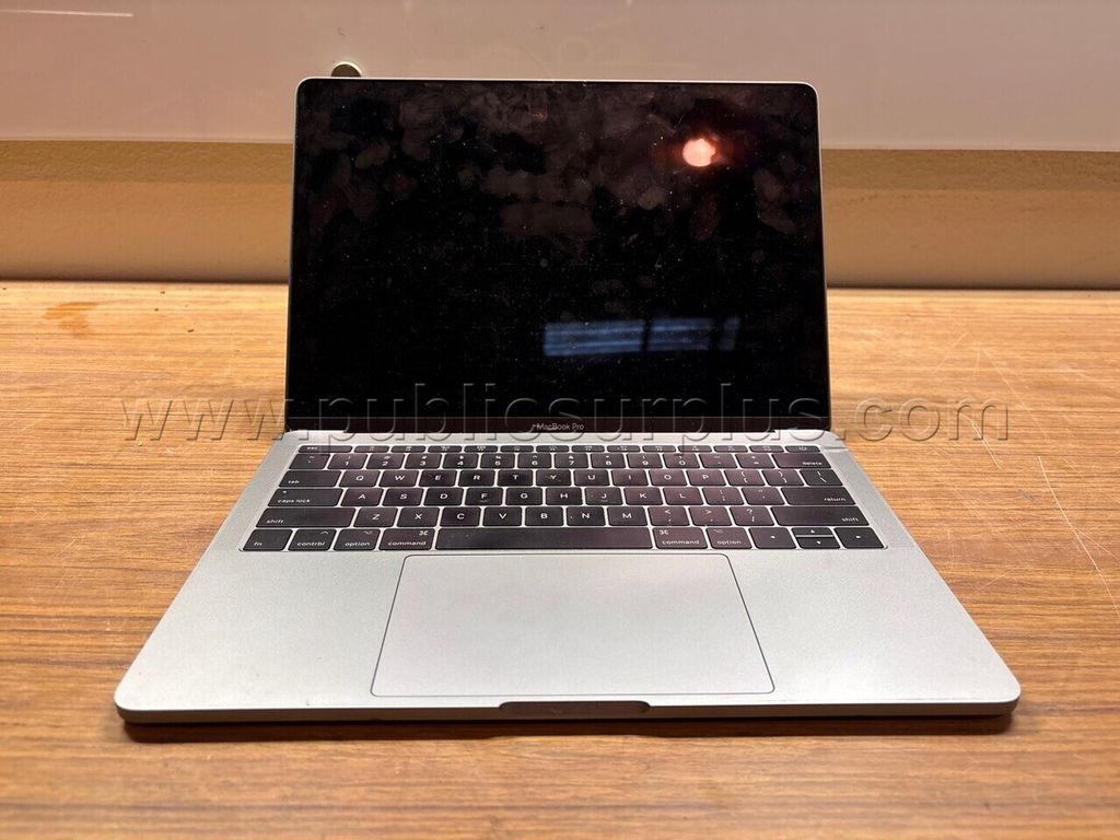 Apple Macbook Pro A1708 — photo 1