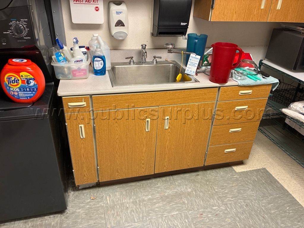 Sink and Cabinets — photo 1