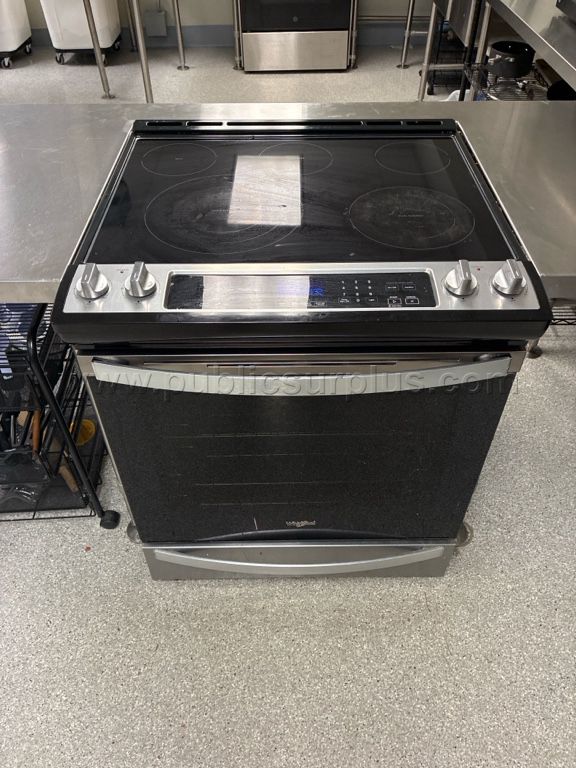 Freestanding Range — photo 1