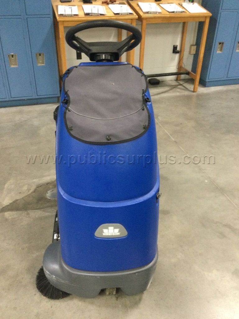 USED CHARIOT2 SWEEPER — photo 1