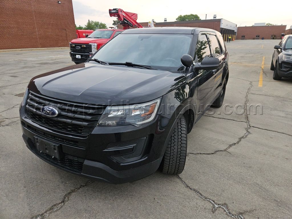 2019 FORD POLICE INTERCEPTOR UTILITY AWD — photo 1