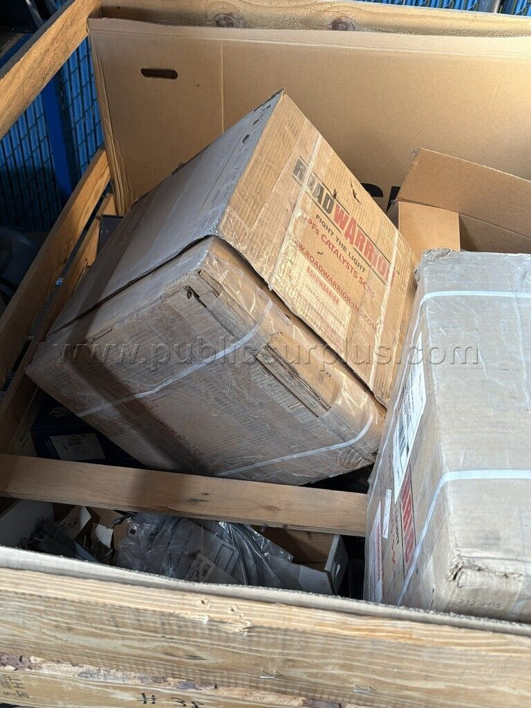 Pallet of Bus Parts #27 — photo 1