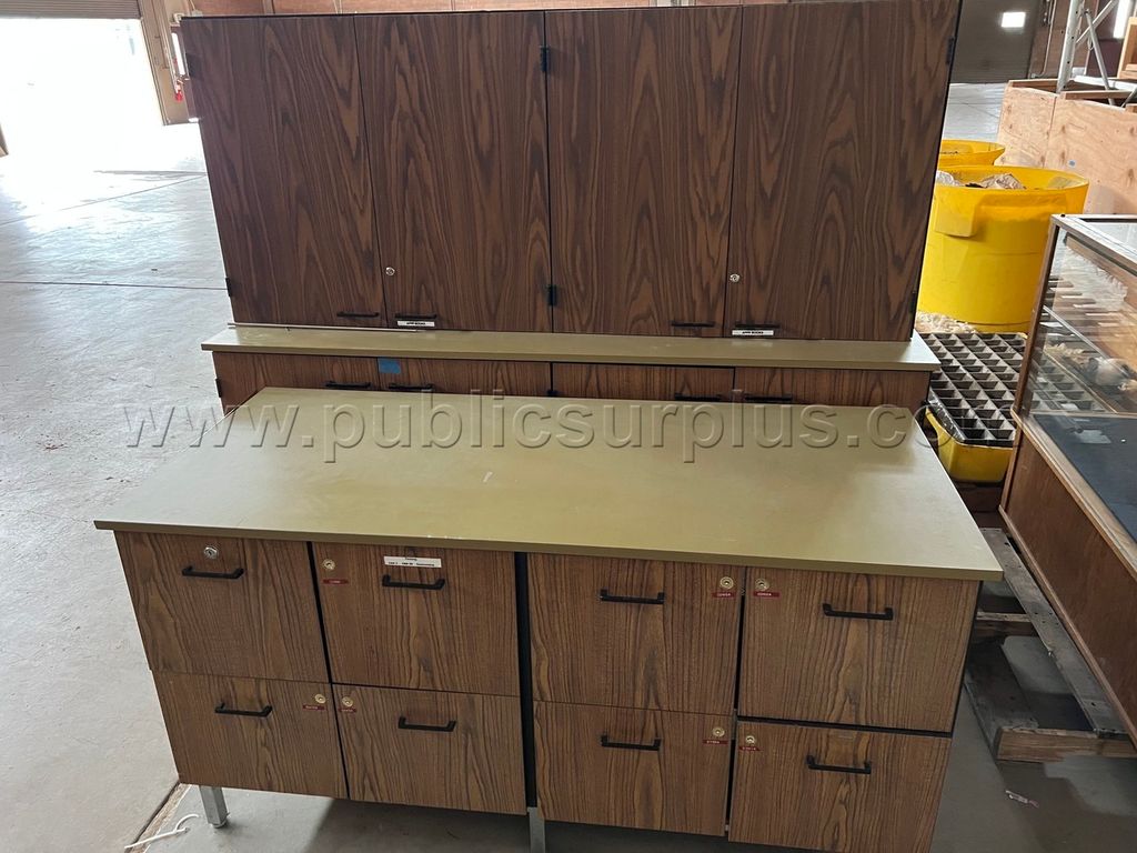 Lot of 5 Cabinets — photo 1