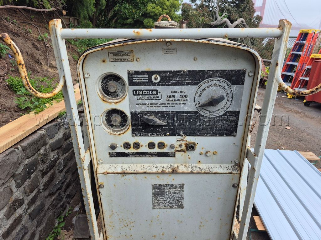 Lincoln SAM 400 ARC Welder — photo 1