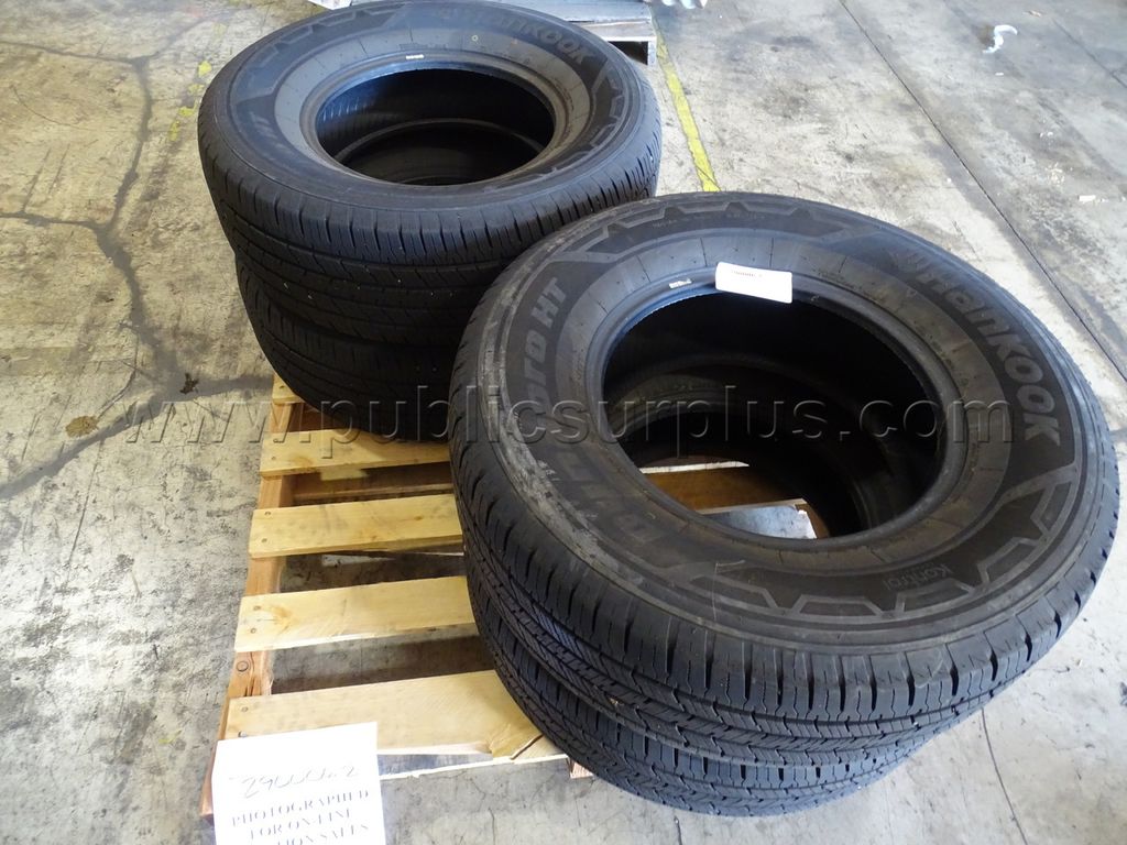 Tires — photo 1