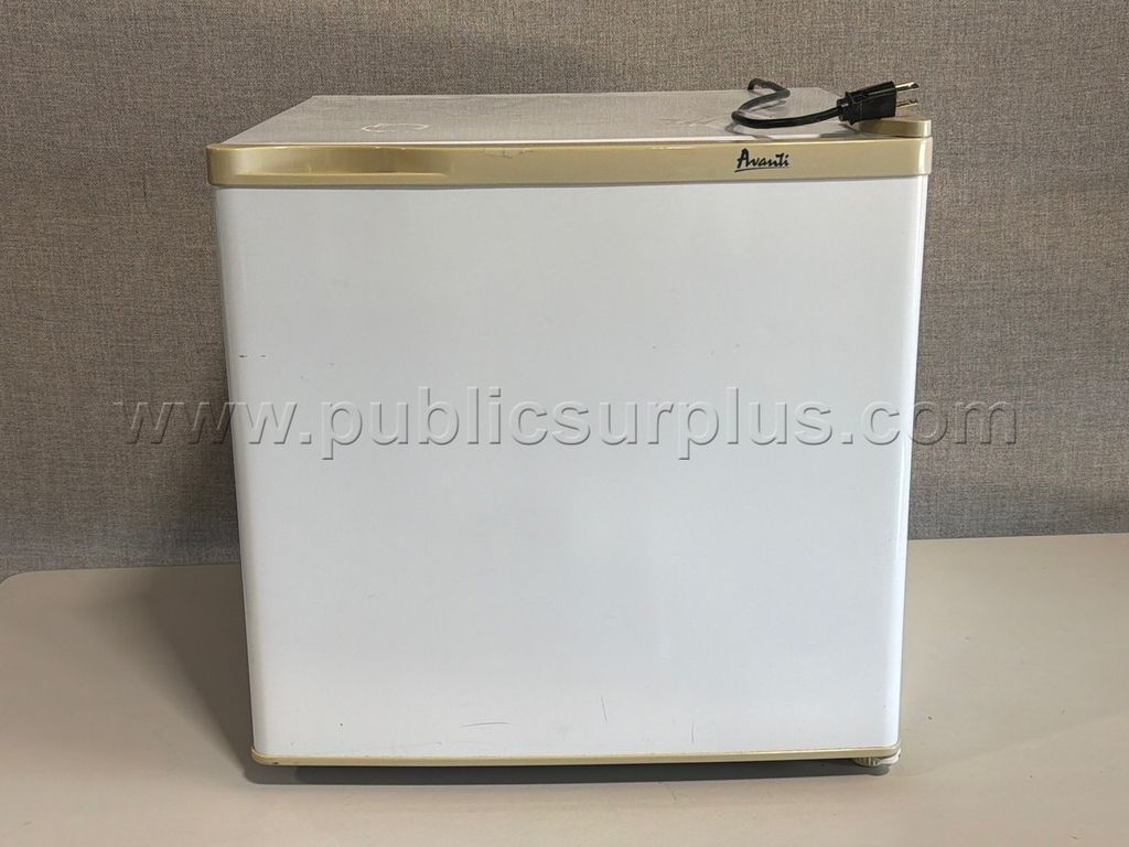 AWANTI MINI FRIDGE — photo 1