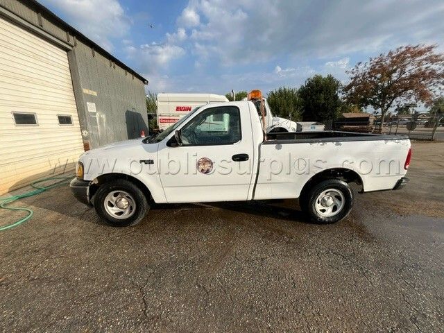 2003 Ford F-150 Regular Cab — photo 1