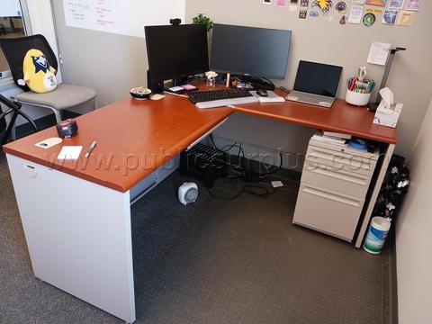 Hon L-Shape Desk with Return