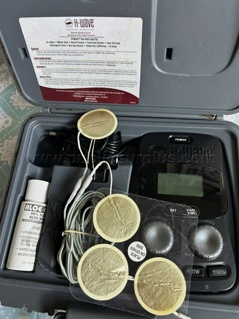 H-WAVE H4 TENS UNIT 2-CHANNEL HANDHELD DEVICE W/CARRYING CASE & ACCESSORIES — photo 1