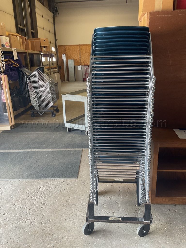 41-Stackable Chairs & Rolling Cart Lot # 4855 — photo 1