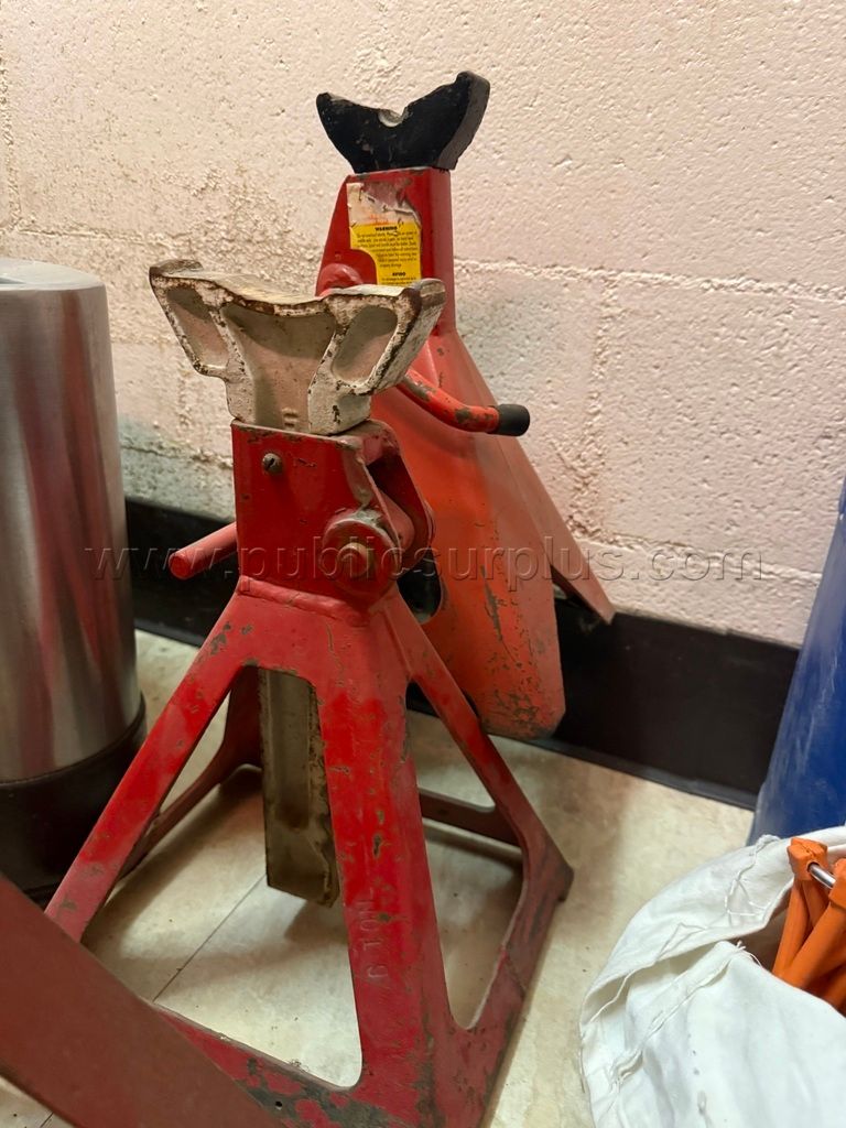 Automotive Jack Stands - Set of 2 — photo 1