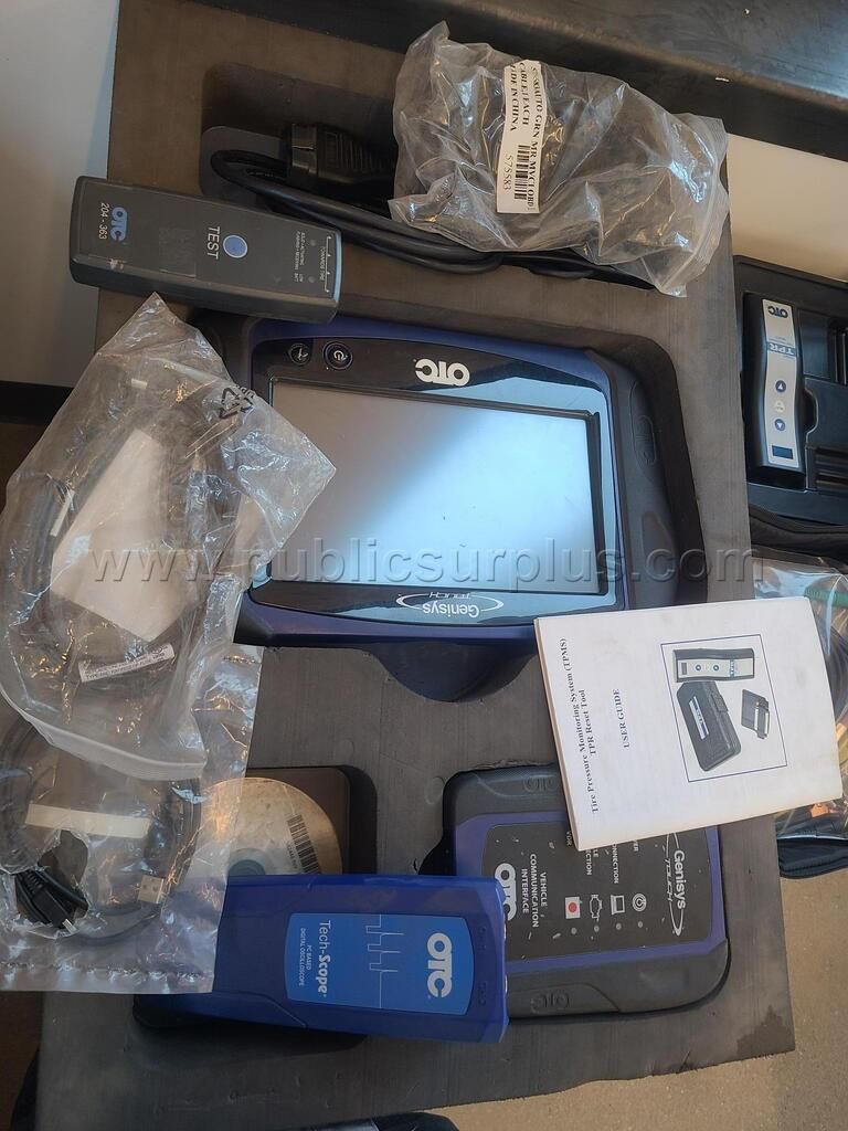 OTC Genisis touch and Bosch diagnostic tools pickup only — photo 1