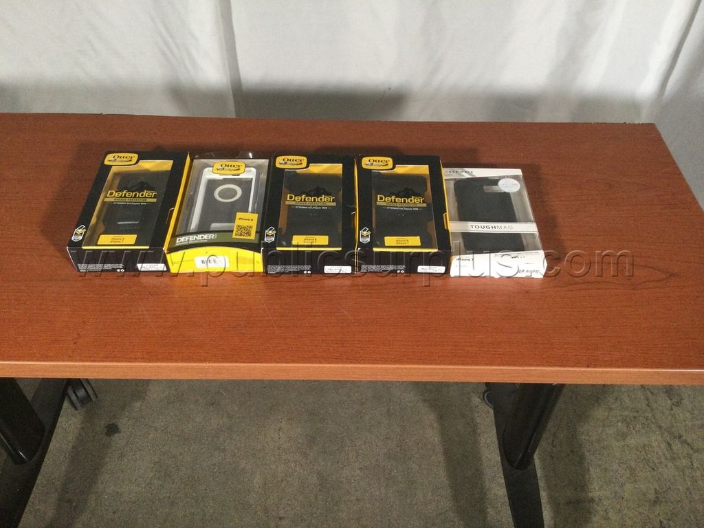 Lot of (5) Cell Phone Cases - 2987 — photo 1