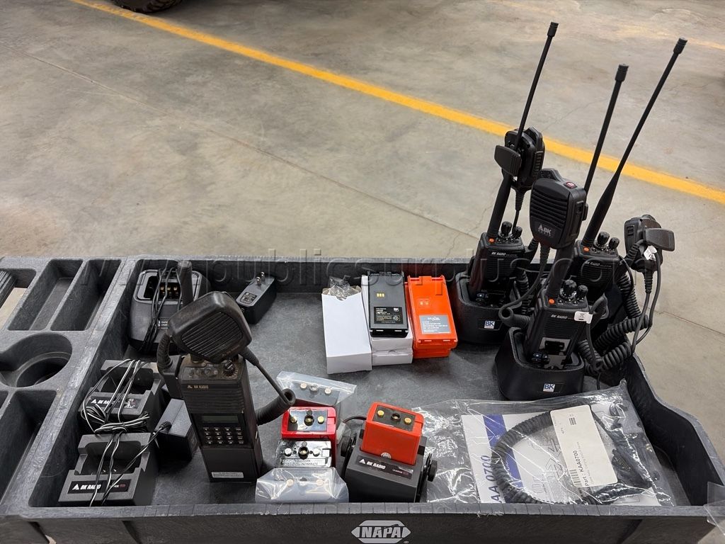 Bendix King Portable Radios & Accessories — photo 1