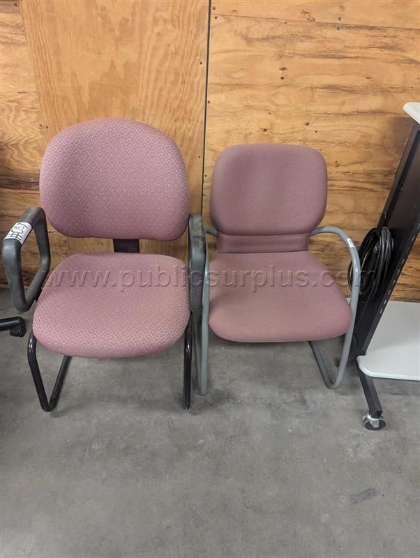 #57 PINK LOBBY CHAIRS — photo 1