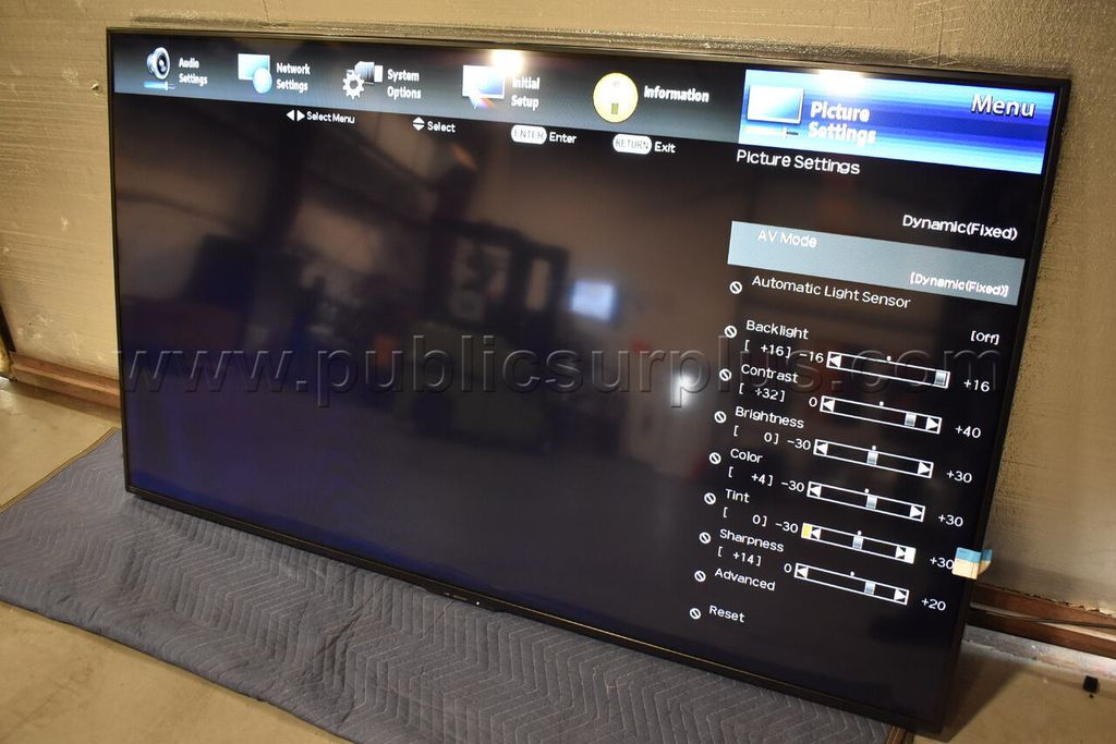Sharp 80'' LCD TV PN-LE801 — photo 1