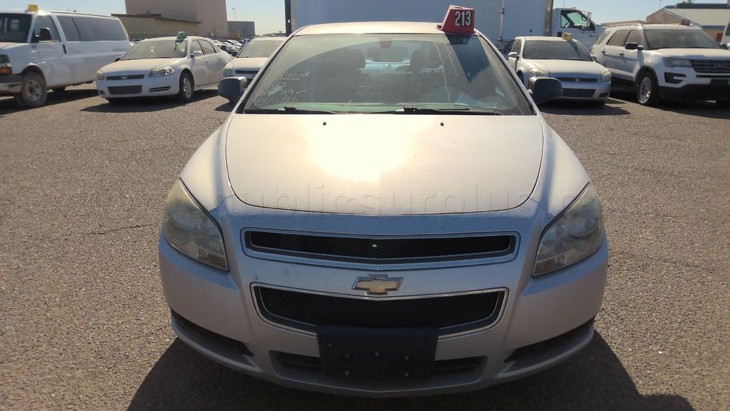 ADCS - 14AA96 - 2011 CHEVROLET MALIBU SEDAN **TOW ONLY** — photo 1
