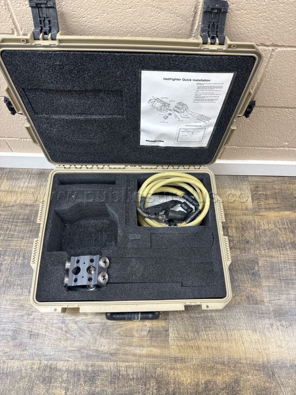 Surefire Hellfire CASE with Weapon Mount and Cord ONLY — photo 1