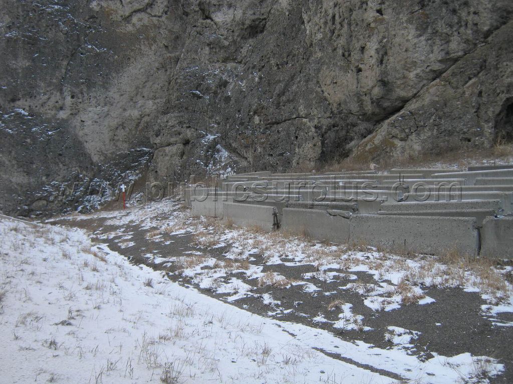 74 Concrete Jersey Barriers — photo 1