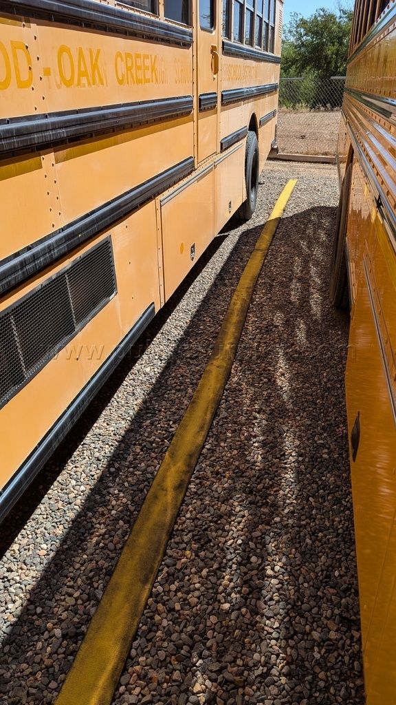 2010 INTERNATIONAL 84 PASSENGER TRANSIT — photo 1