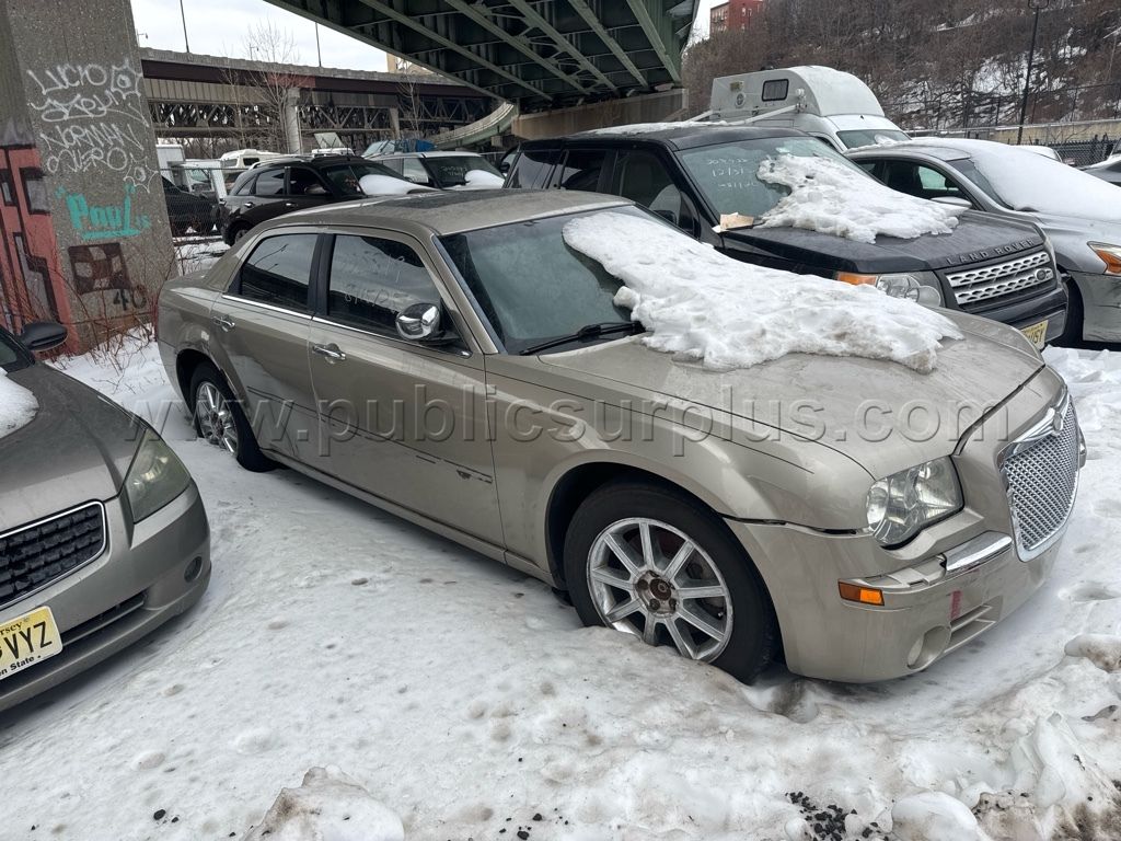 2008 Chrysler 300 — photo 1