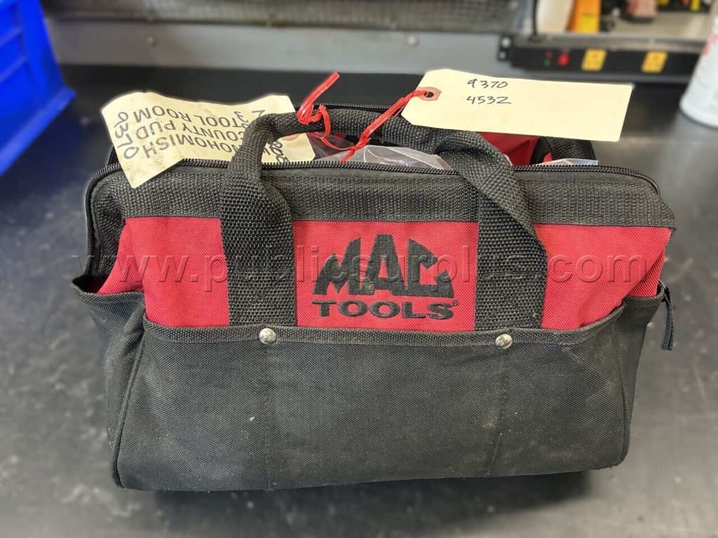 Utility Company Owned Surplus - Used HD Electric Dual Display Voltmeter 40kV Kit — photo 1