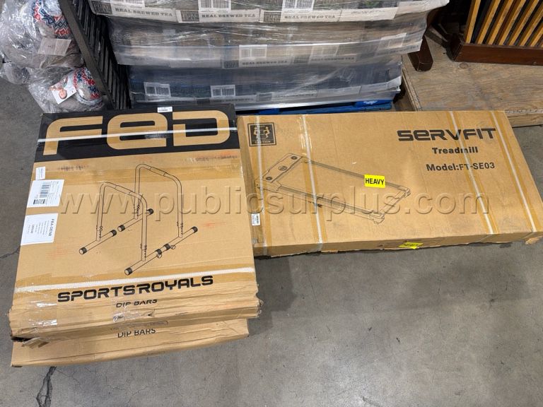 Bundle of Fitness Equipment - FLOOR — photo 1