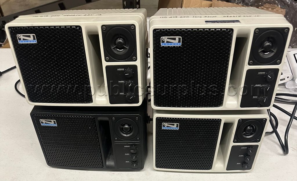 Lot of 5 Anchor Audio AN-130 Powered Portable PA Speakers — photo 1