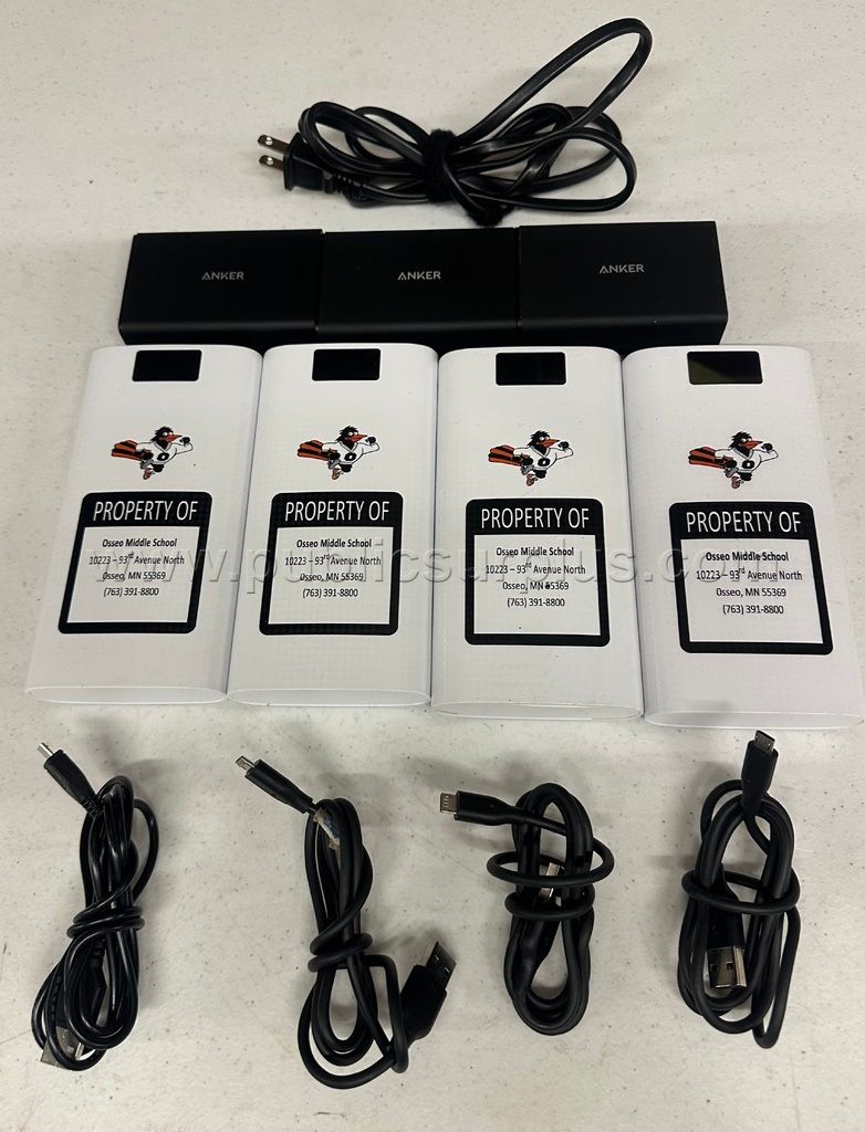 Lot of 4 PowerBank 20000mAh & 3 Anker PowerPort 5 Portable Chargers — photo 1