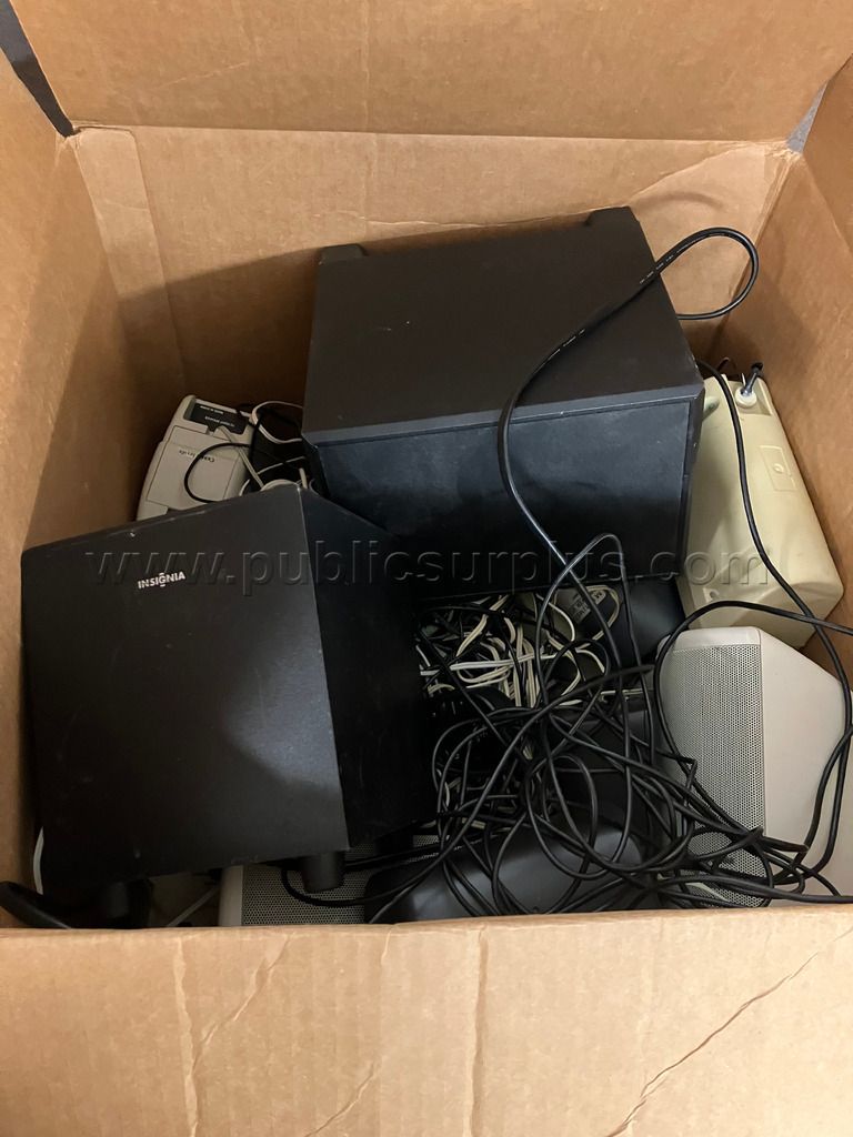 Lot 14A- 30 Speakers — photo 1