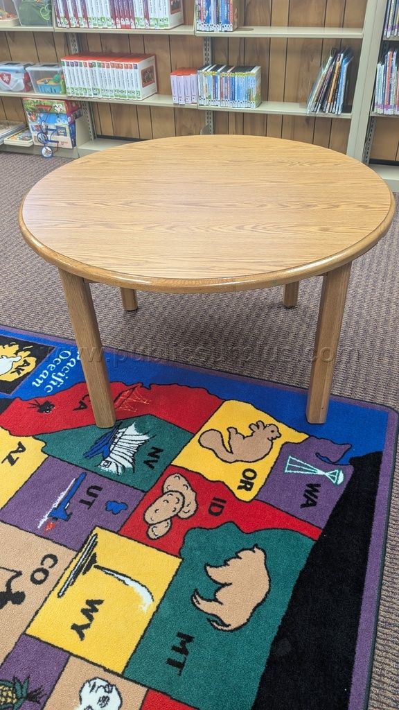 Children's Table — photo 1