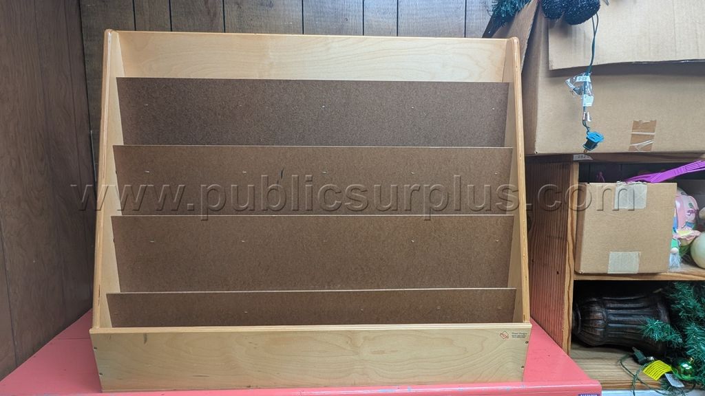 Children's Book Shelf — photo 1