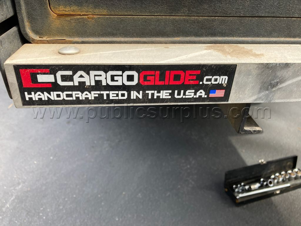 Cargo Glide slide out tray for pickups — photo 1