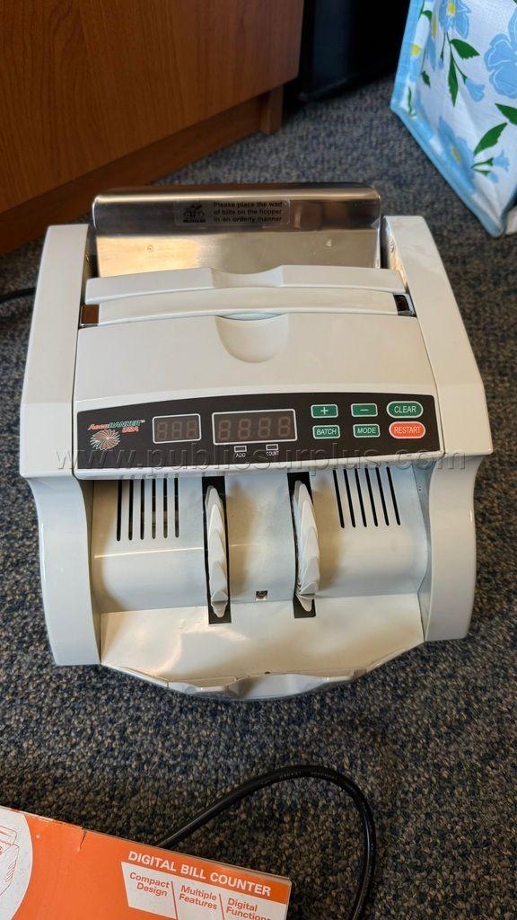 AccuBanker Cash Counter — photo 1