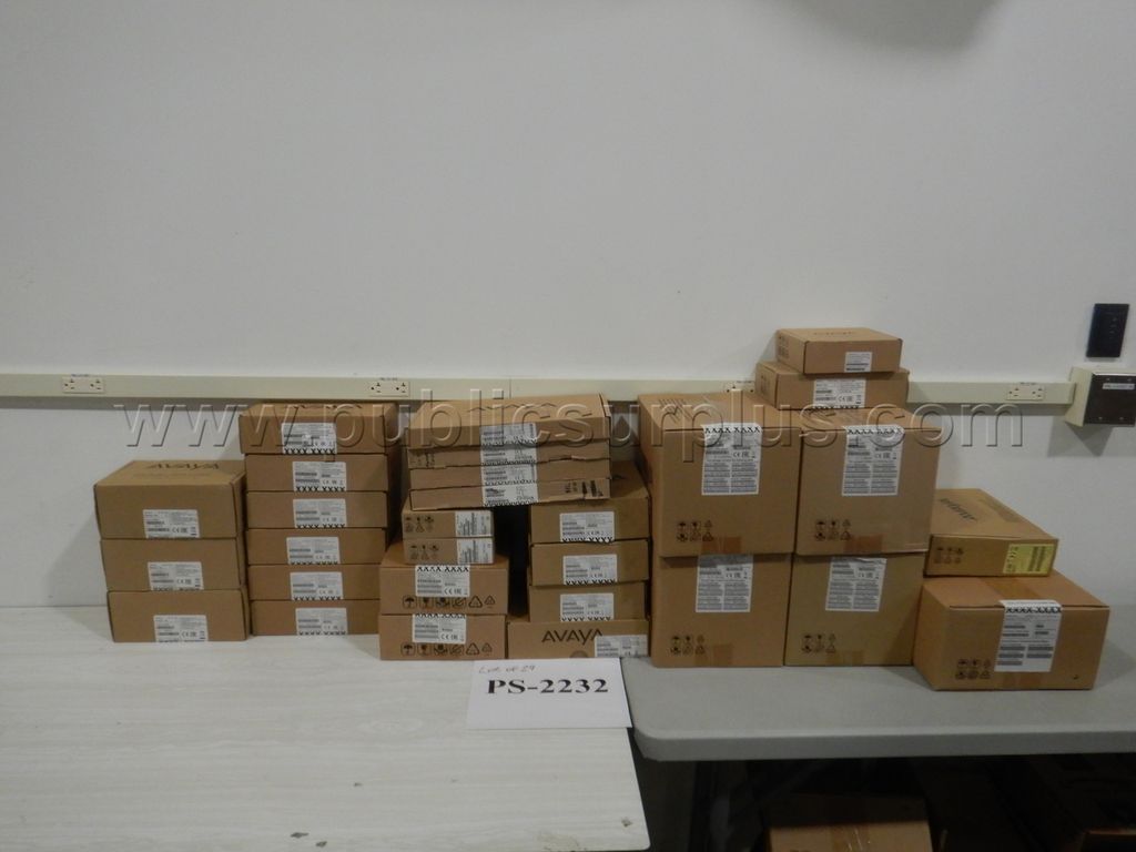 Avaya Phones & Accessories - Lot of 29 — photo 1