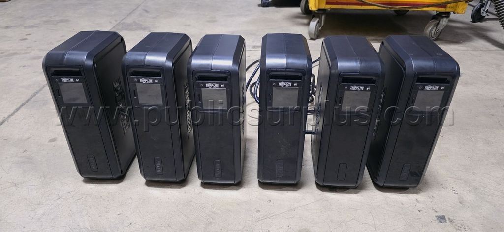 Battery Backup TrippLite — photo 1