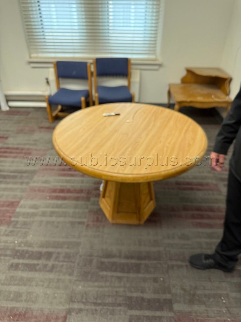 Table Lot — photo 1