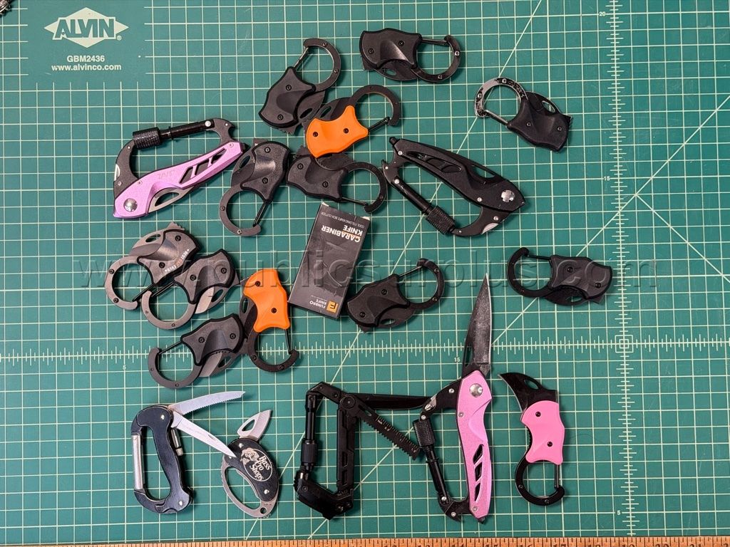 Carabiner Knives - QTY 20 - Shipping $12.00 — photo 1